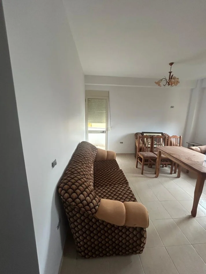 Durres, shitet apartament 2+1+Aneks+Ballkon Kati 3, 85 m² 85.000 € (Mali i Robit)