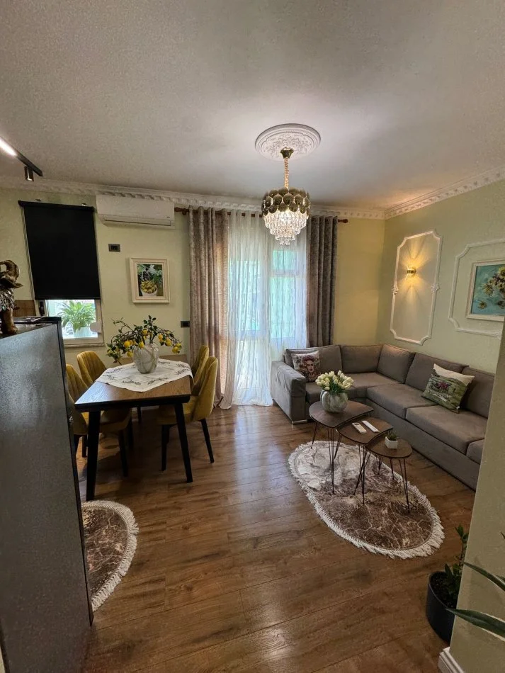 Durres, shitet apartament 1+1+Aneks+Ballkon Kati 2, 59 m² 115.000 € (Muzeumi)