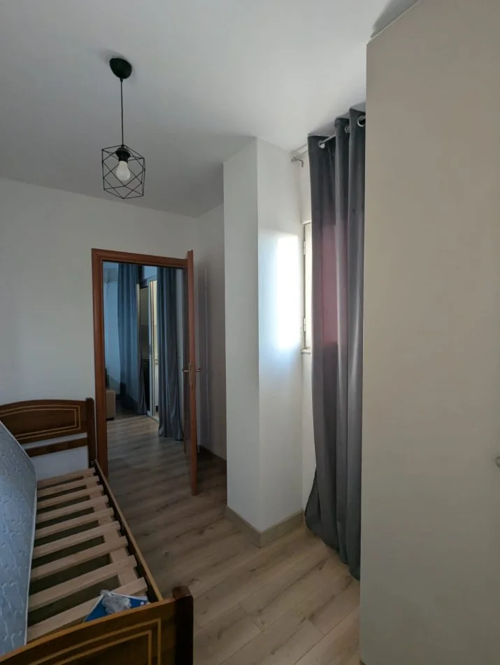 Tirane, jepet me qera apartament 2+1 Kati 7, 73 m² 500 € (Don Bosko)