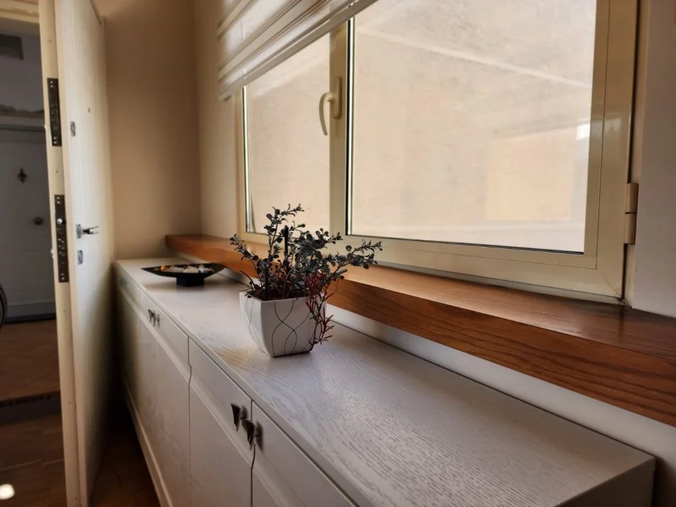 Tirane, shitet apartament 2+1+Ballkon Kati 5, 172 m² 330.000 € (Liqeni i Thate)