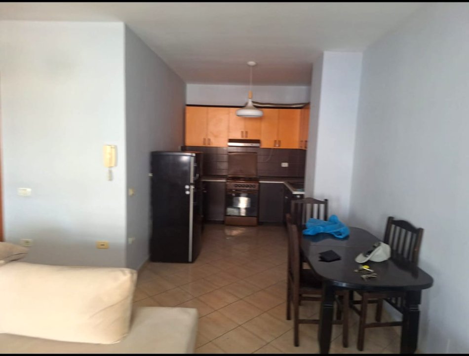 SHITET APARTAMENT 2+1   TE SELVIA  180.000 €