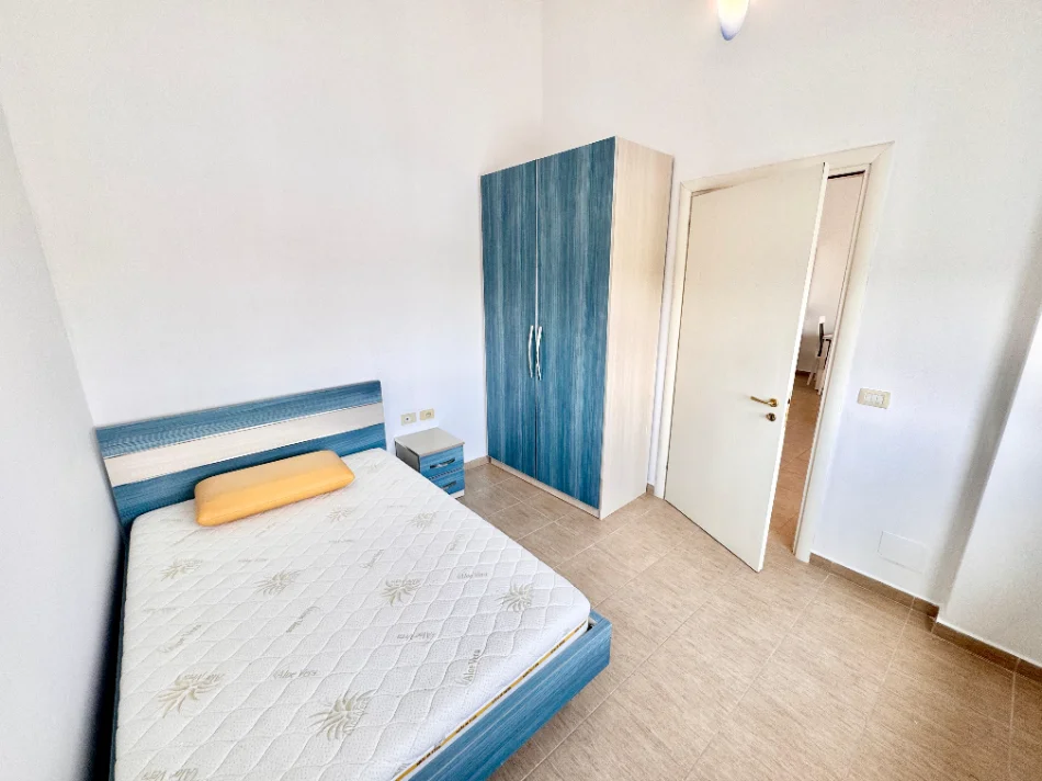 Tirane, jepet me qera 2+1+Aneks+Ballkon Kati 3, 109 m² 650 € 