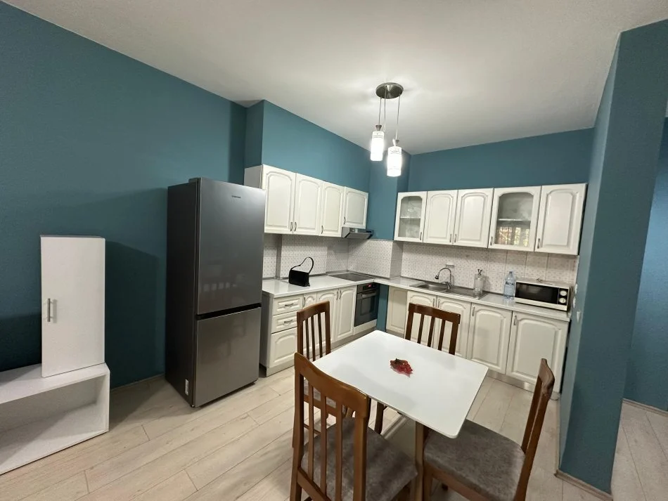 Tirane, jap me qera apartament 1+1 Kati 5, 80 m² 550 € (rruga e elbasanit)