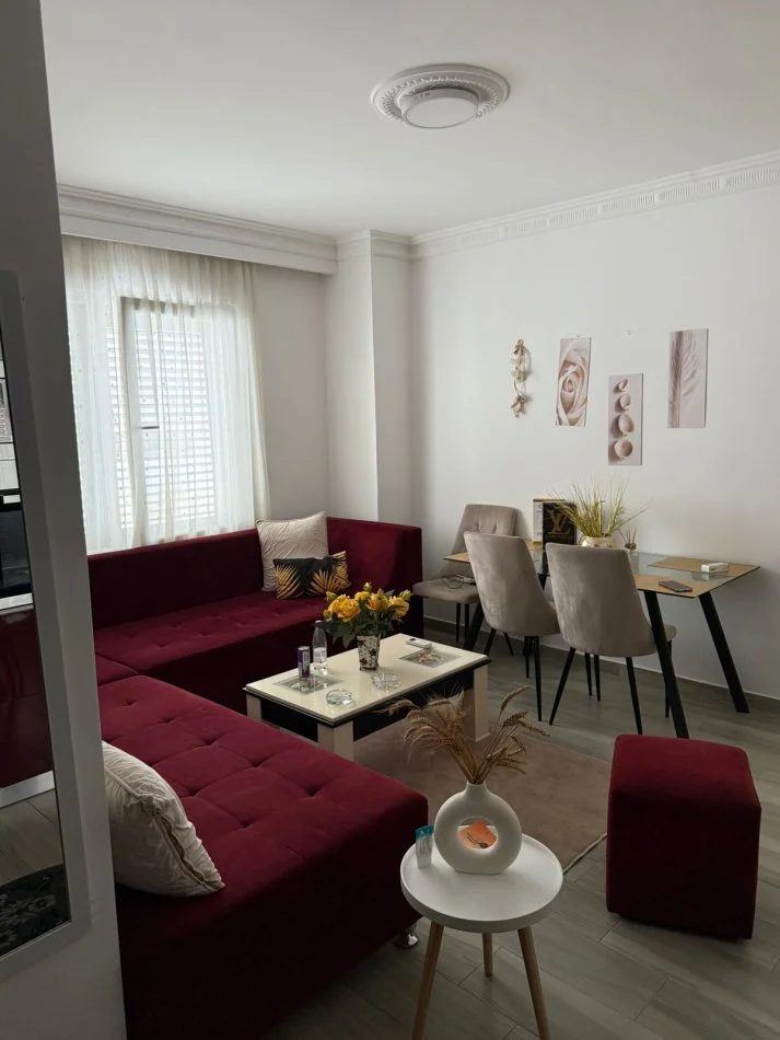Shqiperi, shitet apartament 1+1 Kati 2, 62 m² 124.000 € (Qender Golem prane Hotel Flower!)