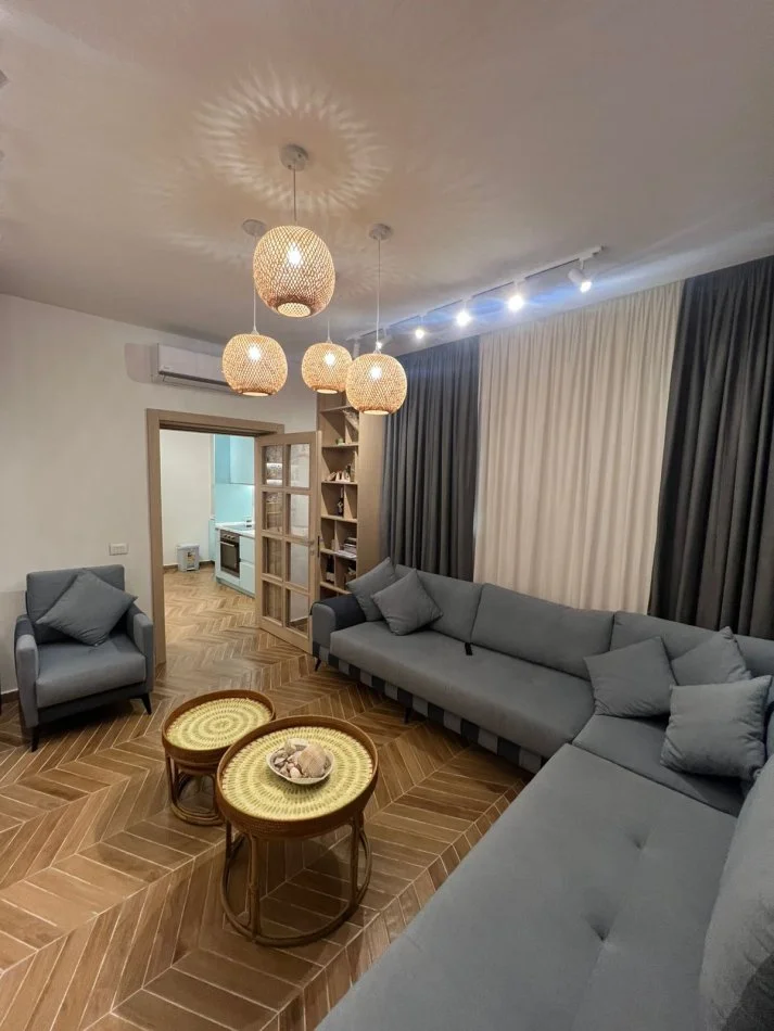 Shqiperi, shitet apartament 1+1 Kati 0, 61 m² 180.000 € (Golem ,perball Hotel Epidam!)