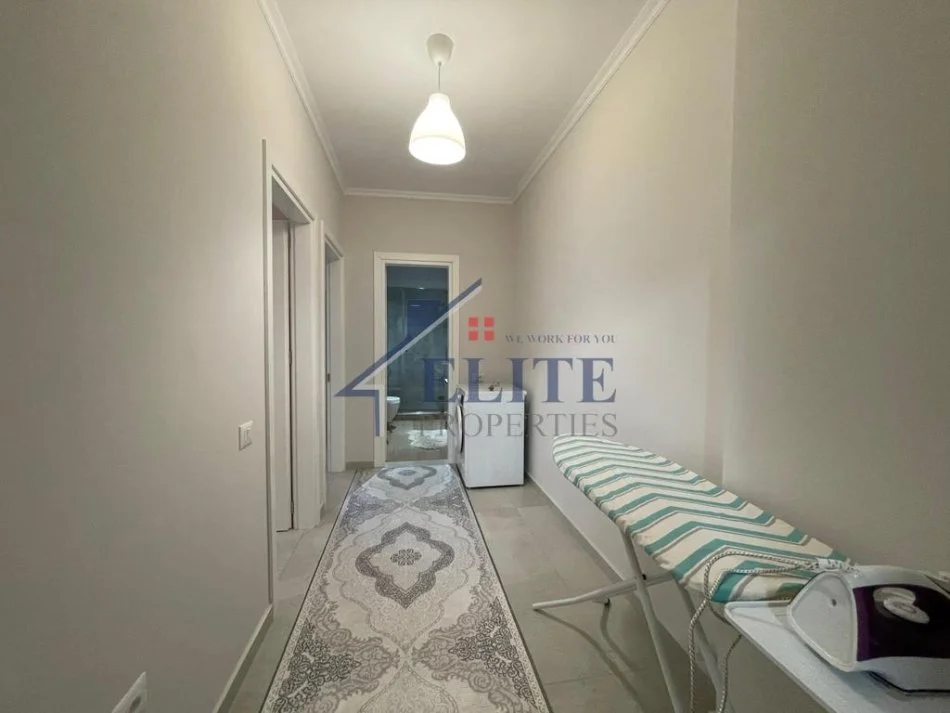 Tirane, jepet me qera apartament 2+1+Ballkon Kati 2, 120 m² 500 € 