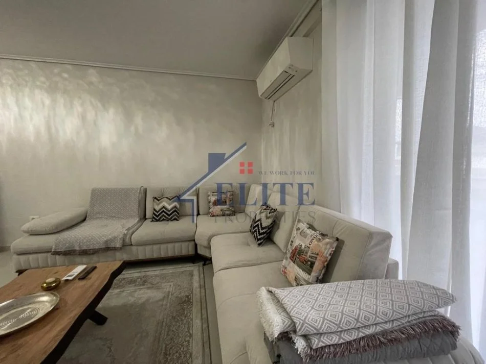 Tirane, jepet me qera apartament 2+1+Ballkon Kati 2, 120 m² 500 € 