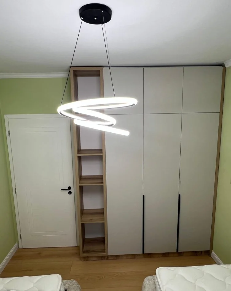 Tirane, shitet apartament 2+1 Kati 3, 89 m² 145.000 € (Prane rrethit prane notere Sanja)