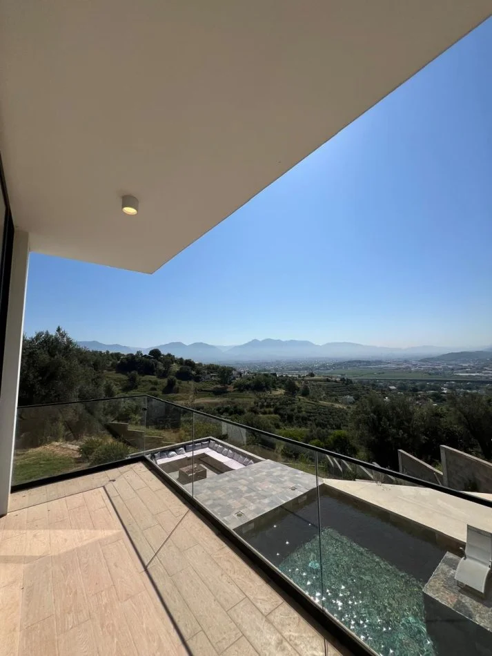 shitet Vile 2 Katshe Kati 2, 3.000 m² 620.000 € (Prane City Park)