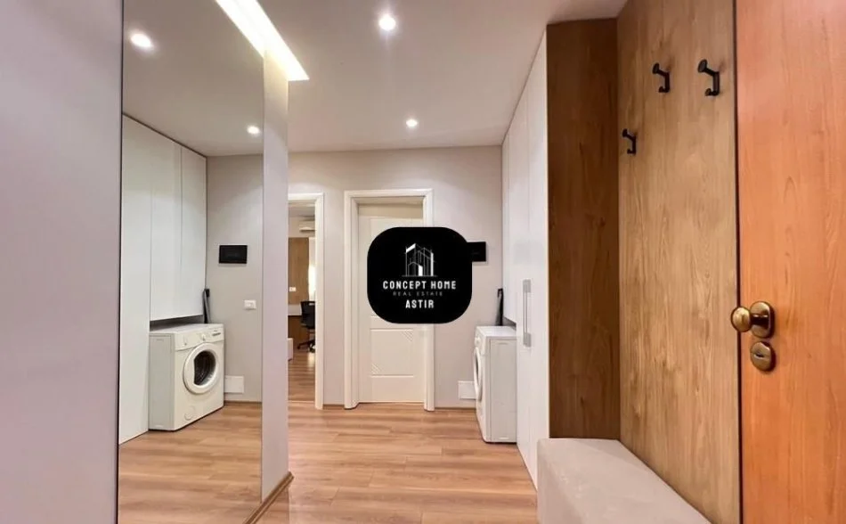 Tirane, jepet me qera apartament 2+1 Kati 11, 87 m² 900 € (Rruga e Kavajes, Prane Globe.)