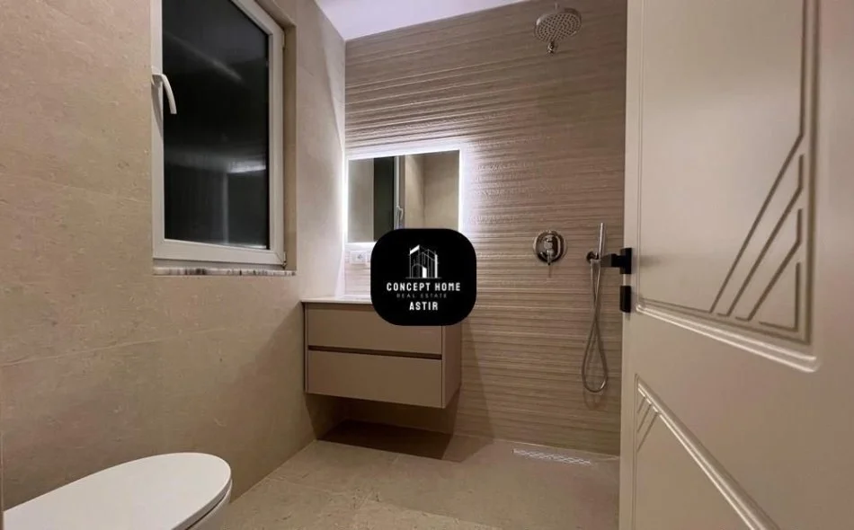 Tirane, jepet me qera apartament 2+1 Kati 11, 87 m² 900 € (Rruga e Kavajes, Prane Globe.)