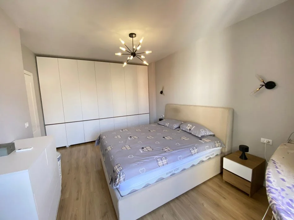 Tirane, shitet apartament 2+1+Ballkon Kati 4, 112 m² 224.000 € (Kodra e Diellit)