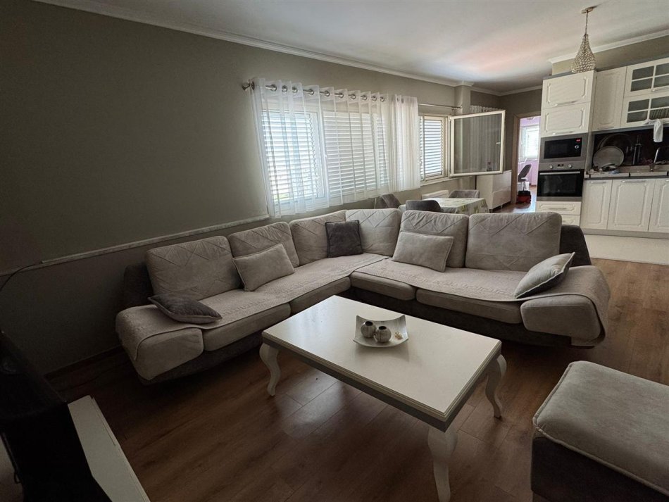 Tirane, jepet me qera apartament 2+1 Kati 8, 105 m² 650 € (Don Bosko, prane Vizion Plus)