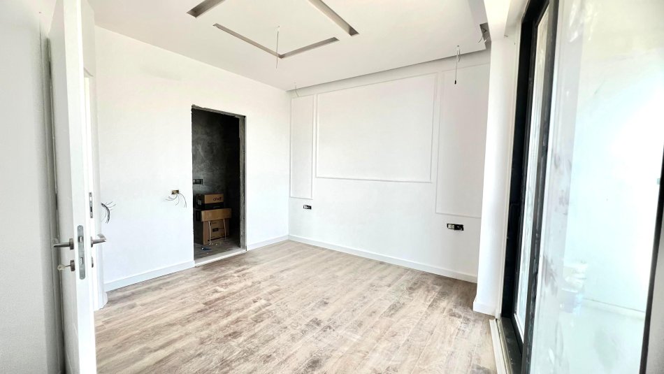 Shqiperi, shitet apartament 3+1+Ballkon Kati 8, 140 m² 320.000 € (mine peza)