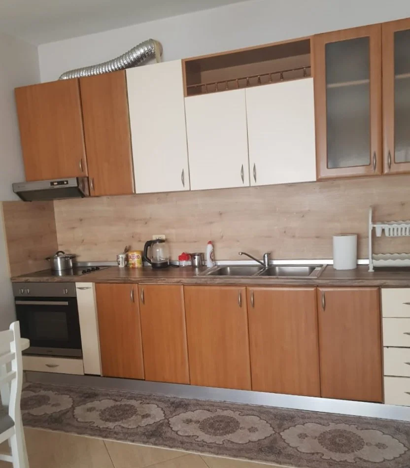 Tirane, jap me qera apartament 2+1+Ballkon Kati 2, 118 m² 620 € (DON BOSKO)