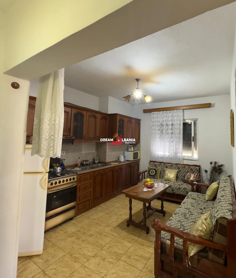 Tirane, jepet me qera apartament 2+1+Ballkon Kati 3, 75 m² 500 € (ne Don Bosko, prane “Viva Market”)