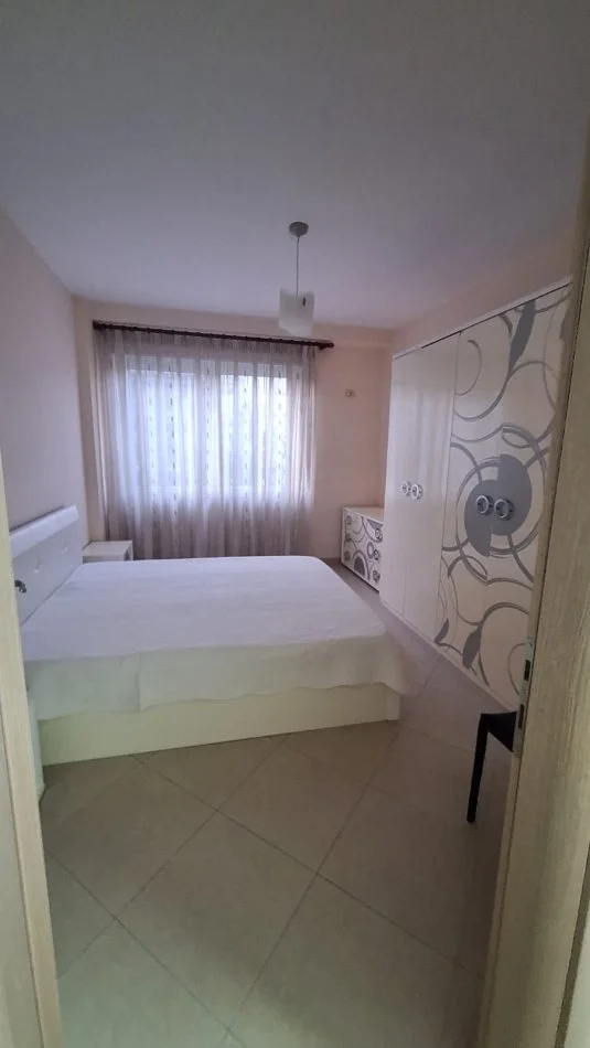 Me Qera:  2+1+2wc 📍Stacioni i Trenit - Gener 2 || Kt.3 ||Pllt.2015 - 700€ - S.110m²