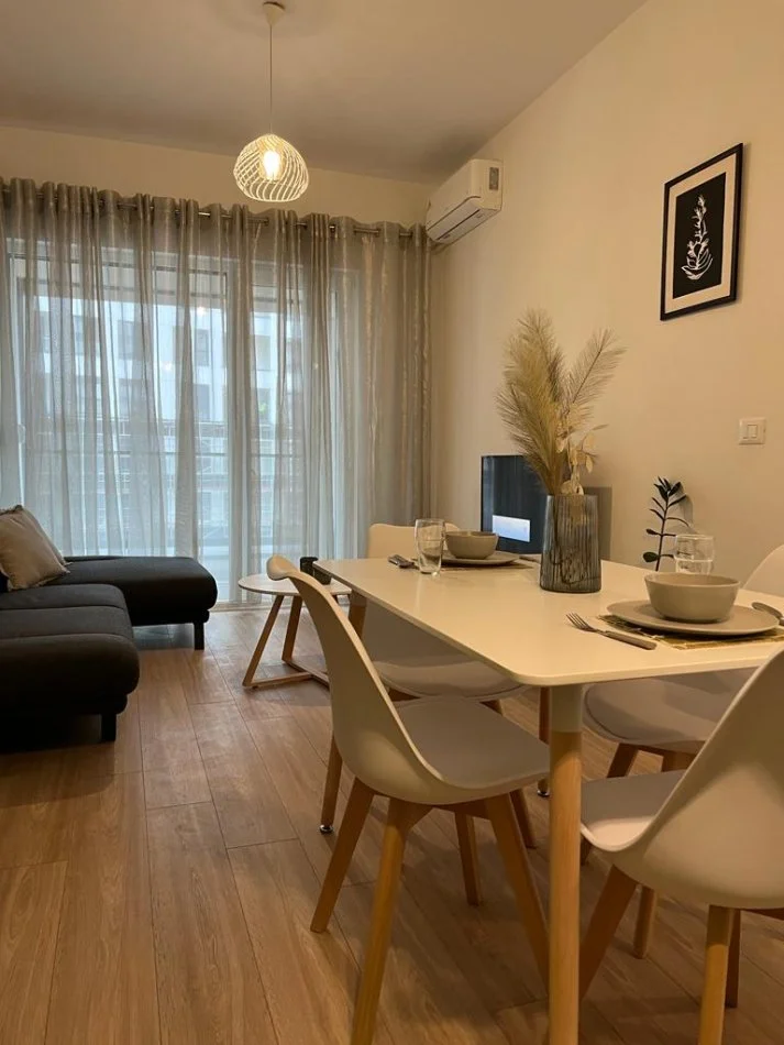 Tirane, jepet me qera apartament 1+1 Kati 3, 60 m² 630 € (Kompleksi “Magnet”)