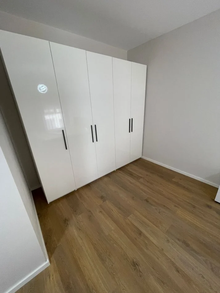 Tirane, jepet me qera apartament 2+1+Ballkon Kati 6, 100 m² 699 € (Don Bosko)