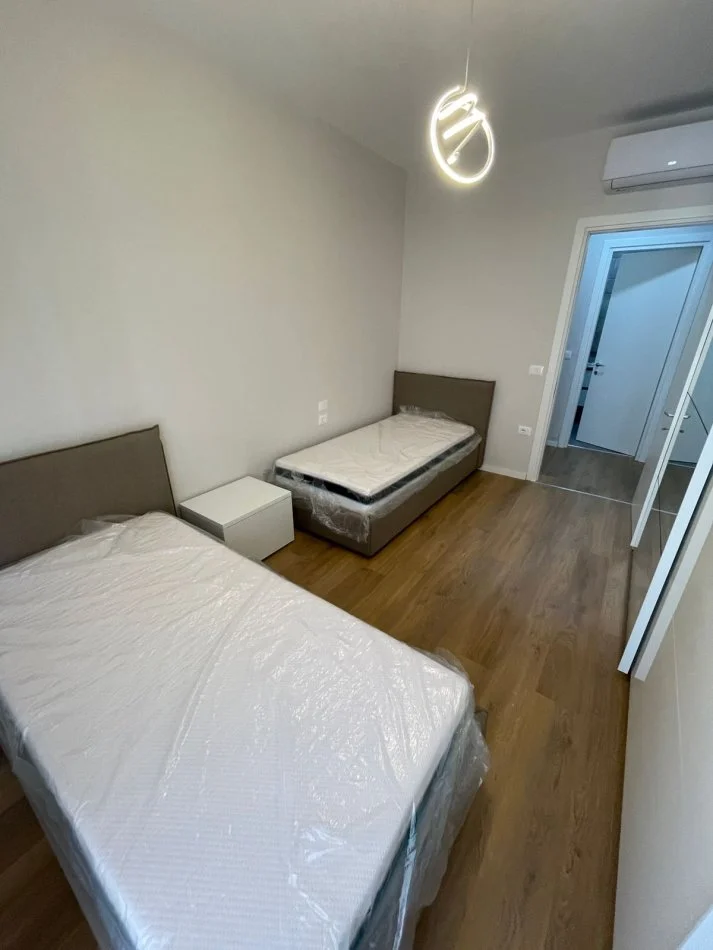 Tirane, jepet me qera apartament 2+1+Ballkon Kati 6, 100 m² 699 € (Don Bosko)