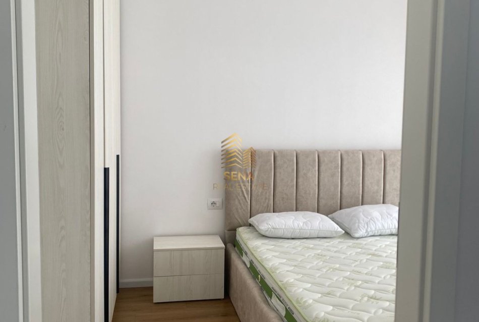 Tirane, jepet me qera apartament 2+1+Ballkon Kati 7, 70 m² 550 € (Rruga Pasho Hysa)