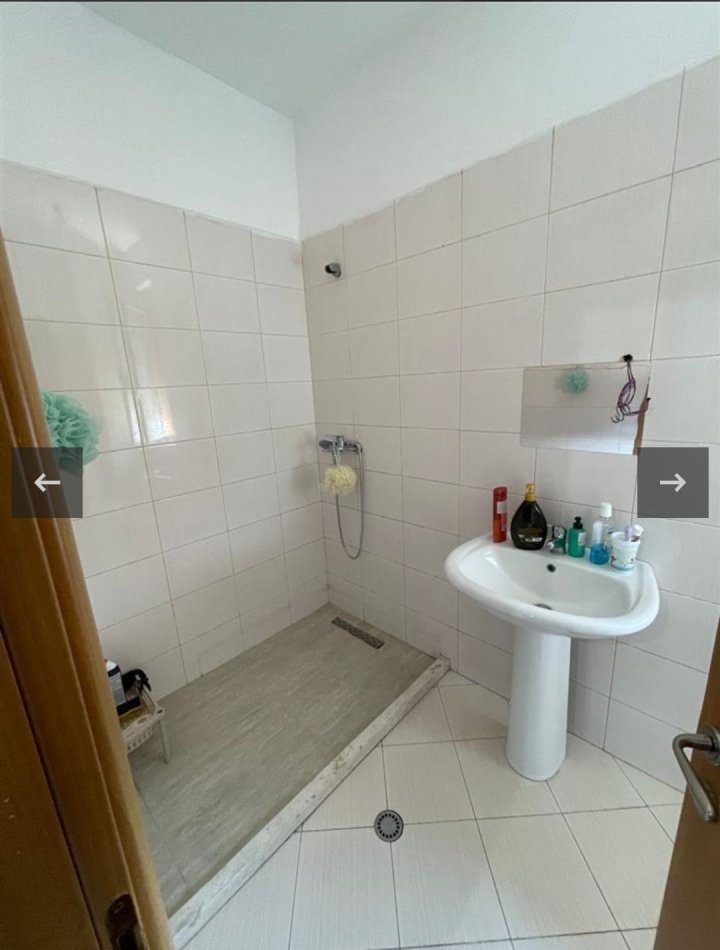 Tirane, shitet apartament 2+1+Ballkon Kati 8, 91 m² 155.000 € (Astir, Vila L, Rruga Sokrat Miho)