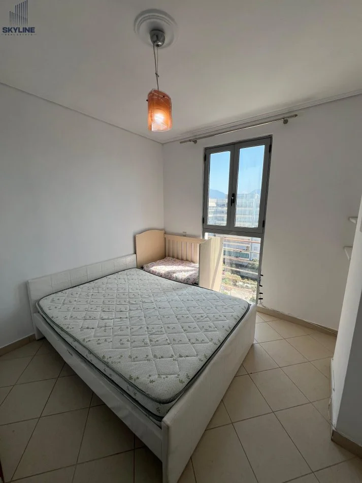 Tirane, jepet me qera apartament 2+1 Kati 8, 90 m² 350 € 