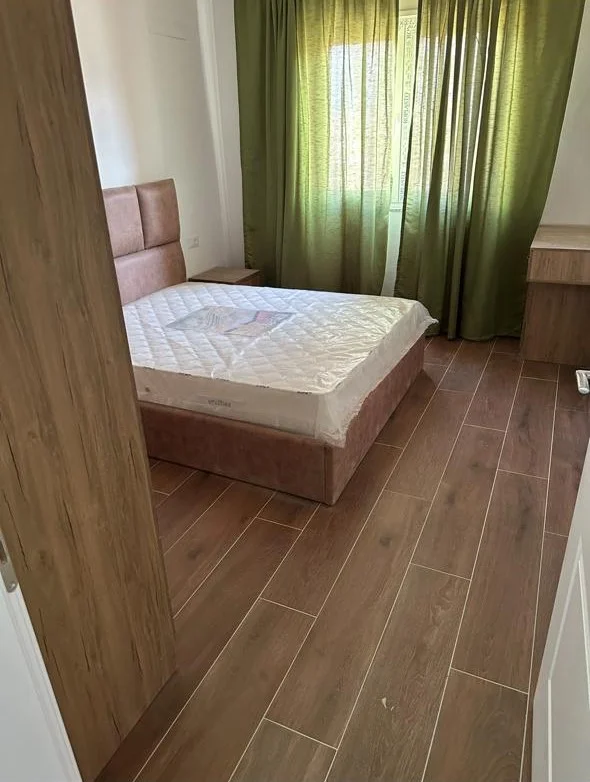 Tirane, jepet me qera apartament 1+1 Kati 5, 60 m² 400 € (Vila L 2021)