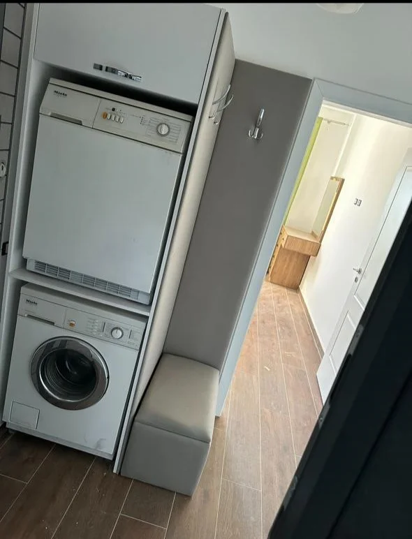 Tirane, jepet me qera apartament 1+1 Kati 5, 60 m² 400 € (Vila L 2021)