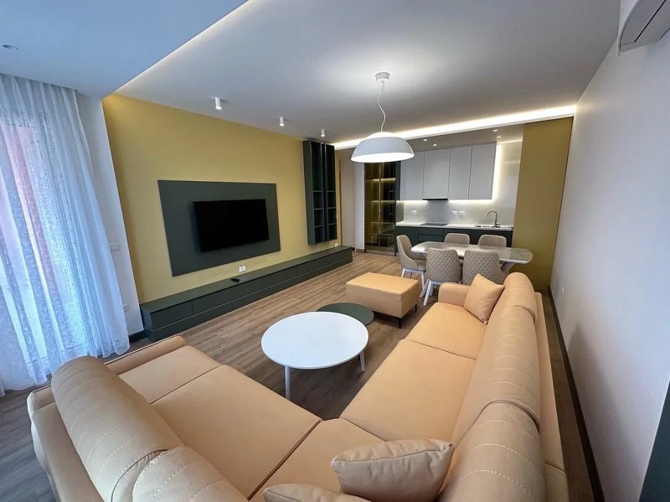 Tirane, jap me qera apartament 2+1+Ballkon Kati 2, 100 m² 1.200 € (rruga muhamet gjollesha)