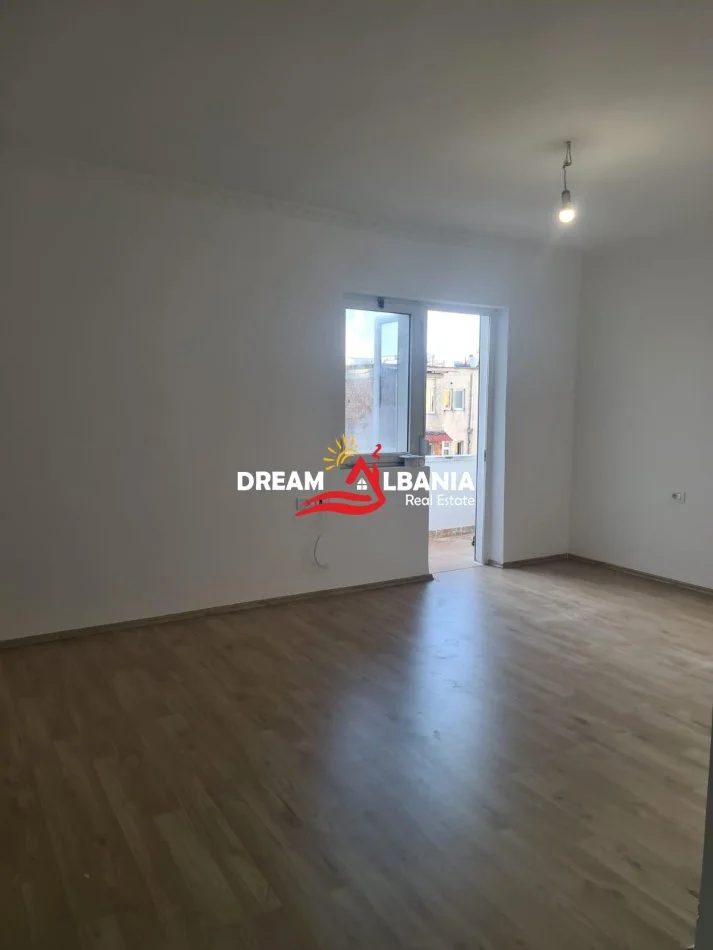 Tirane, shitet apartament 2+1 , 74 m² 165000 €