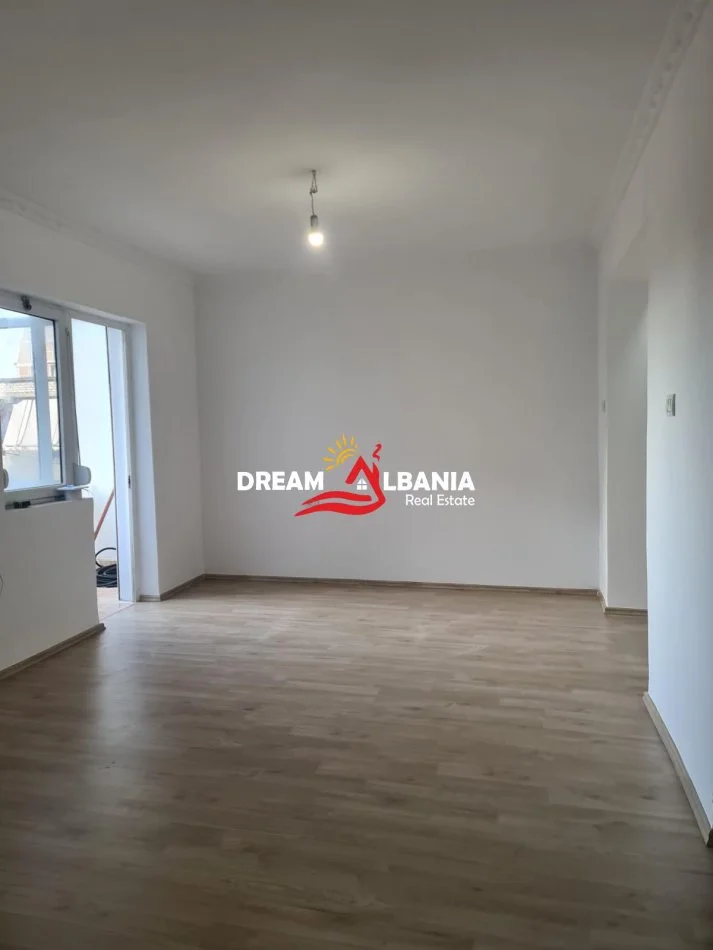 Tirane, shitet apartament 2+1 , 74 m² 165000 €