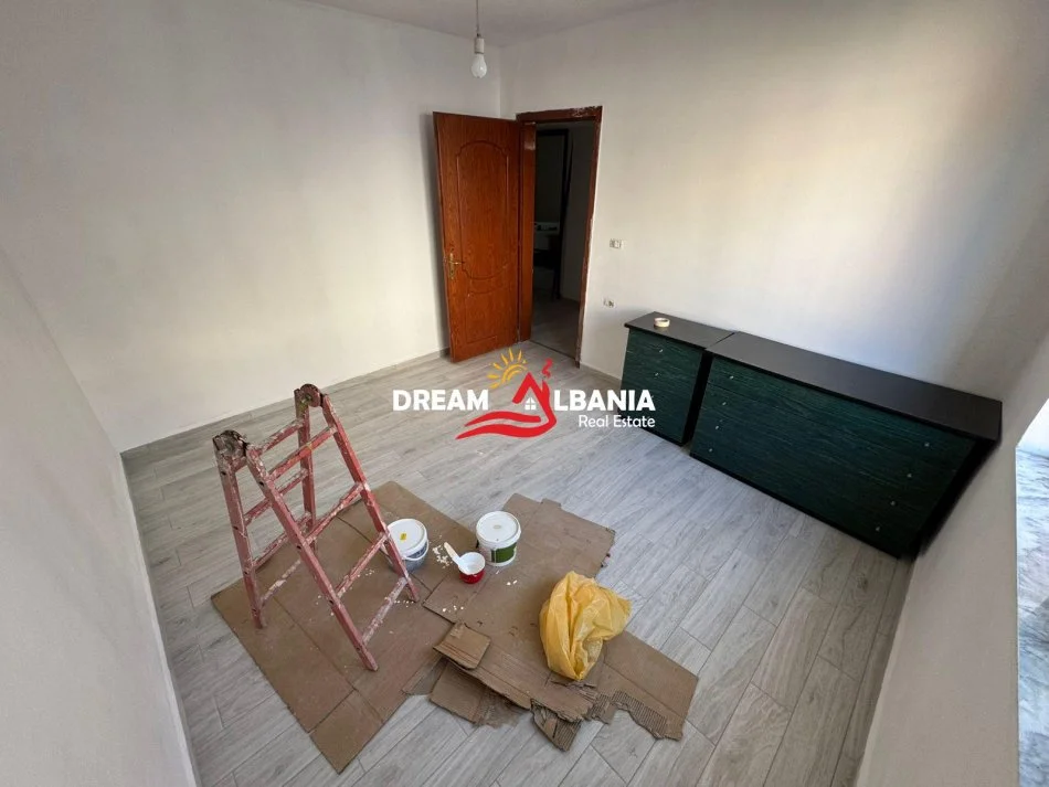 Tirane, shitet apartament 2+1 Kati 4, 75 m² 129.900 € (ne Ali Dem, prane Shkolles Kushtrimi Liris)