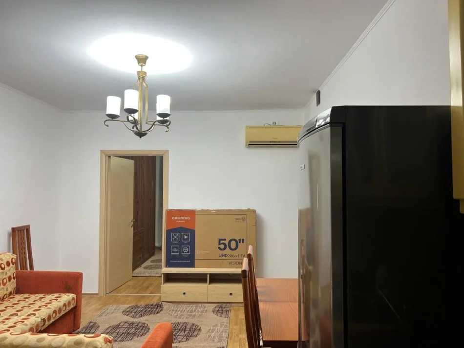 Tirane, jepet me qera apartament 2+1 Kati 5, 70 m² 510 € (AFER PALLATIT ME SHIGJETA)