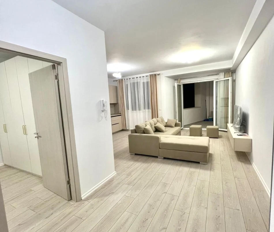 Me Qera : 2+1 📍Ish Fusha e Aviacionit (River Residence) - 600€ - S. 100m²