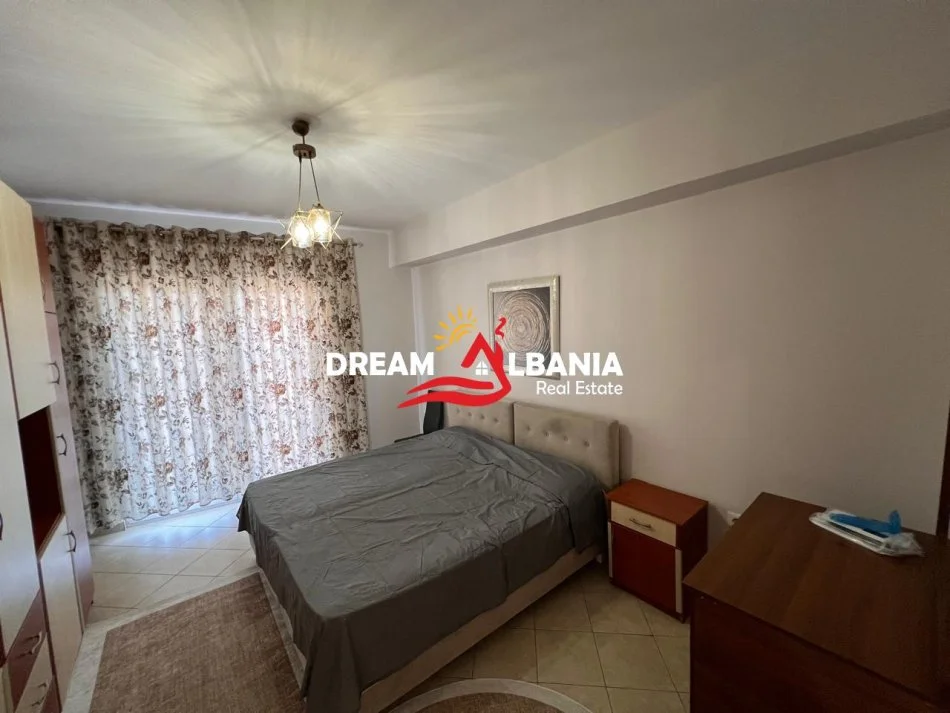Tirane, jepet me qera apartament 1+1 , 70 m² 500 €