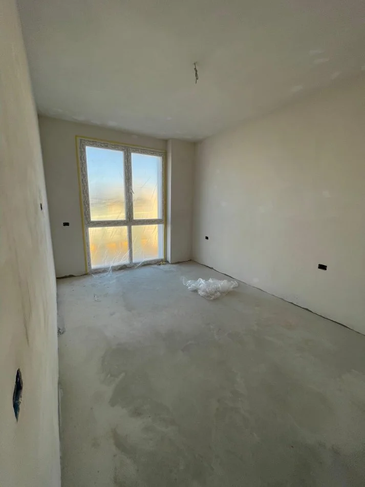 Tirane, shitet apartament 1+1+Ballkon Kati 3, 71 m² 132.275 € (Bulevardi i Ri)