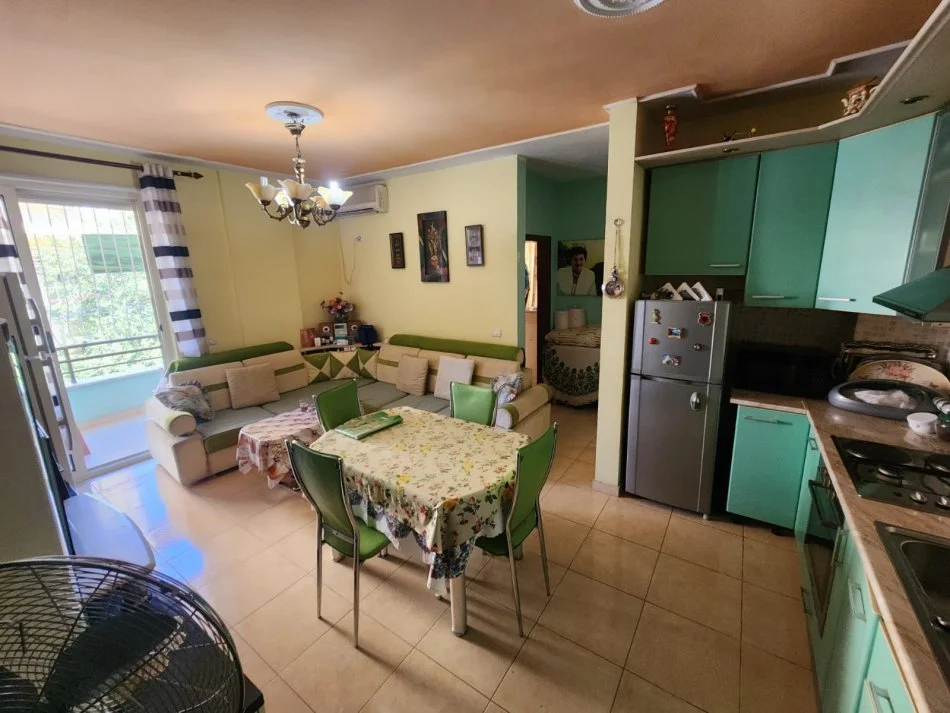 Golem, shitet apartament 2+1+Aneks+Ballkon Kati 2, 80 m² 100.000 € 