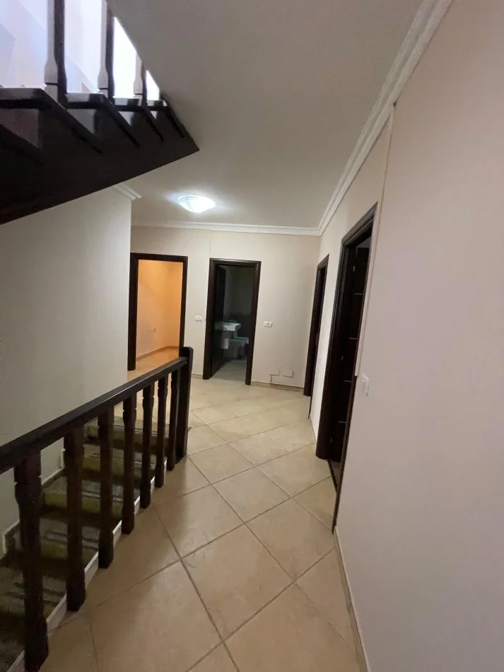 shitet Vile , 669 m² 849.999 € (Mjull-Bathore)