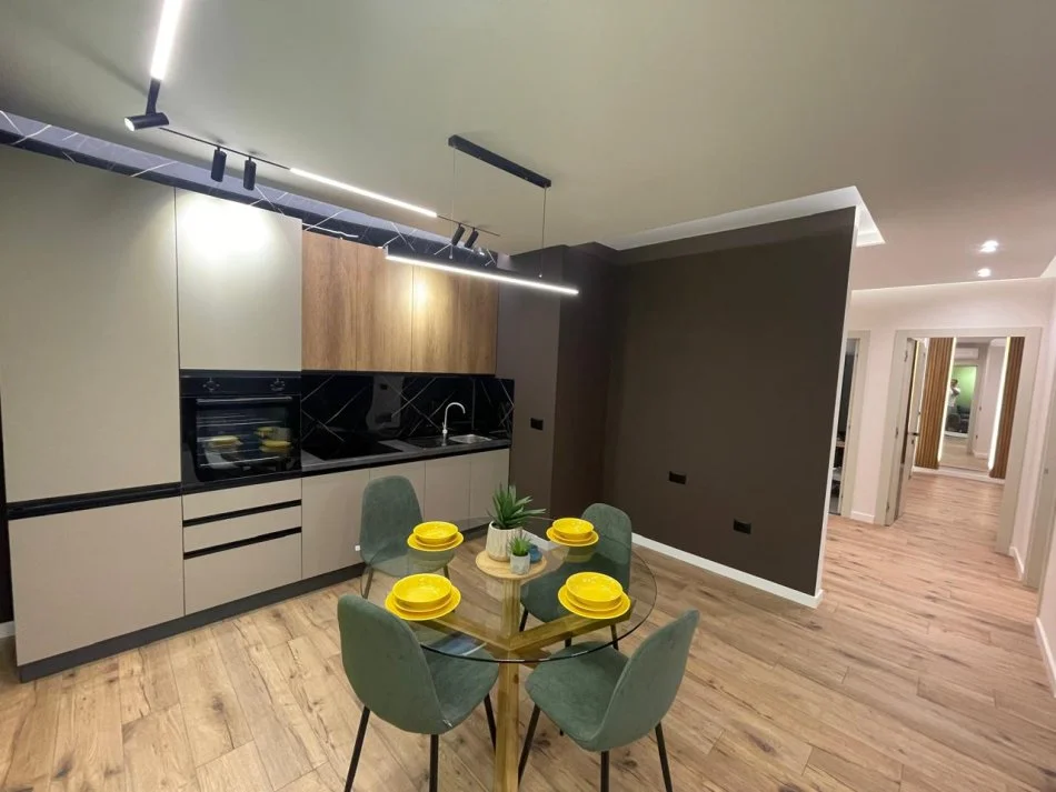 Tirane, jepet me qera apartament 2+1 Kati 9, 105 m² 1.400 € (Olympic Residence)