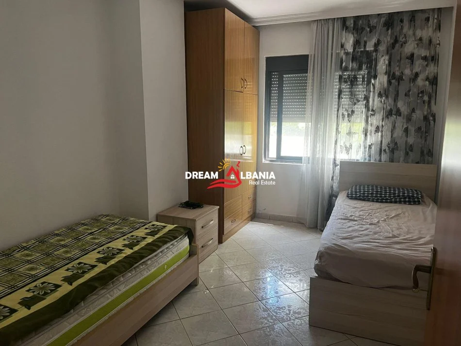 Tirane, jepet me qera 2+1 Kati 2, 110 m² 500 € (me qera tek 5 Maji prane Concord Center)