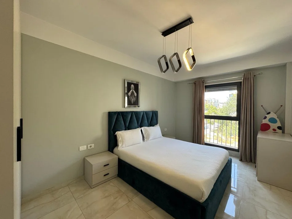 Tirane, jepet me qera apartament 1+1+Ballkon Kati 3, 70 m² 750 € (Kompleksi Olimpiku)