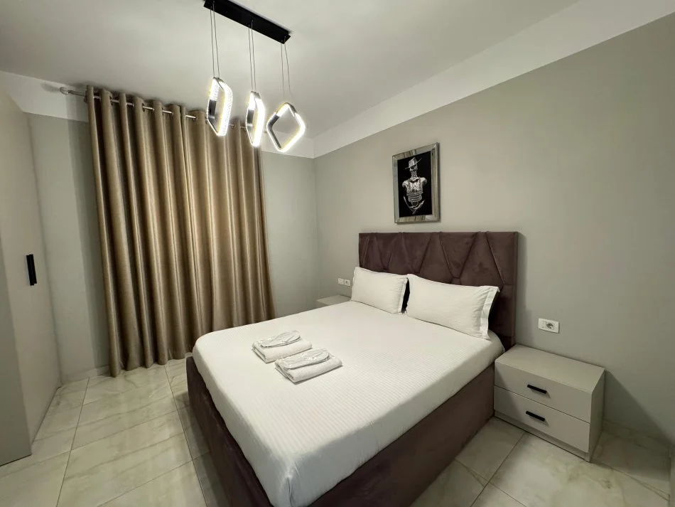 Tirane, jepet me qera apartament 1+1+Ballkon Kati 3, 70 m² 750 € (Kompleksi Olimpiku)