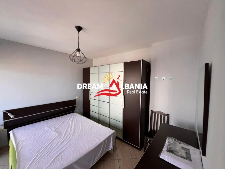 Tirane, jepet me qera apartament 1+1 Kati 6, 80 m² 500 € (ne Qender te Tiranes tek Selvia)