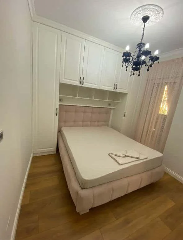 Tirane, jepet me qera apartament 2+1 Kati 3, 110 m² 800 € (Don Bosko)