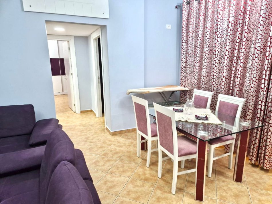 Me Qera : 3+1+2wc 📍Zogu i Zi || + 1 Post Parkimi - 770€ - S. 120² - Kt.4