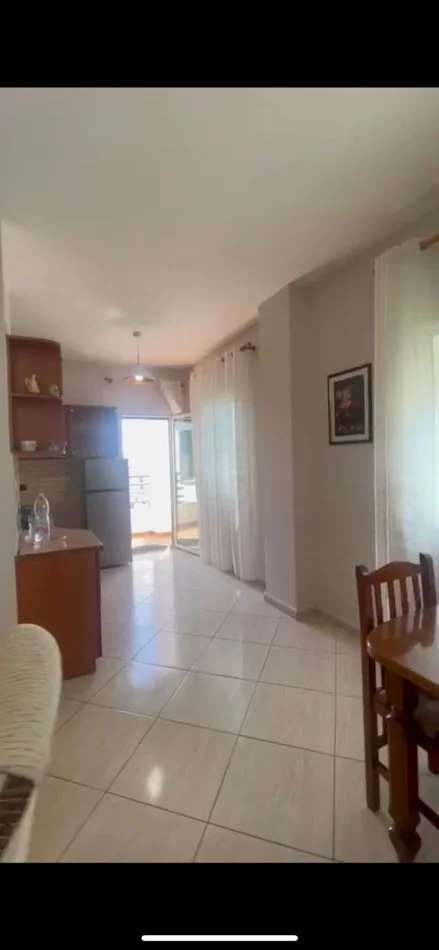 Durres, jepet me qera apartament 2+1 Kati 3, (Vollga,Durres)