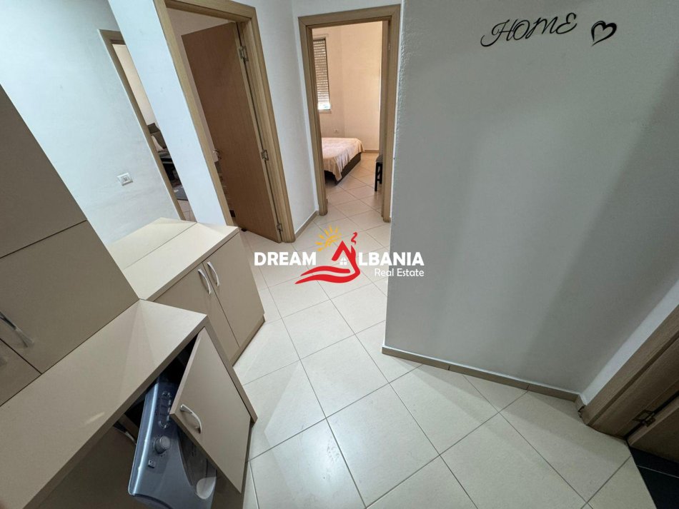 Tirane, shitet apartament 2+1 Kati 6, 93 m² 164.000 € (Rruga Kavajes, prane Amerikan 3)