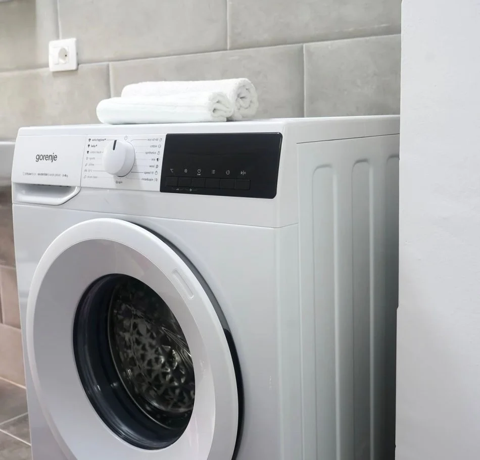 Durres, jepet me qera apartament 2+1 Kati 1, 81 m² 430 € (Plazh,Durres Rruga e Frigoriferit)