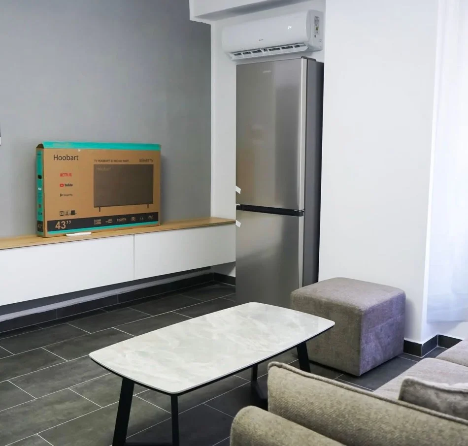 Durres, jepet me qera apartament 2+1 Kati 1, 81 m² 430 € (Plazh,Durres Rruga e Frigoriferit)